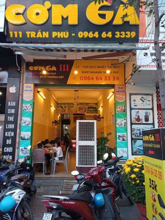 Cơm Gà 111 Trần Phú