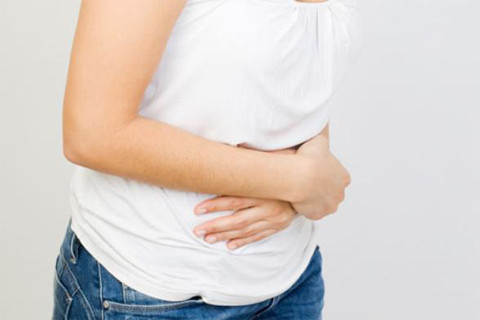 Đau bụng, dấu hiệu tiềm ẩn từ việc tiêu thụ thịt đỏ