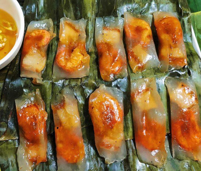Không gian quán cơm hến độc đáo tại Vỹ Dạ