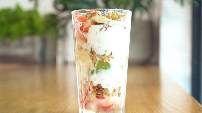 Sữa chua ngũ cốc