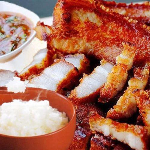 Thịt ba rọi chiên giòn vàng ruộm, thơm ngon