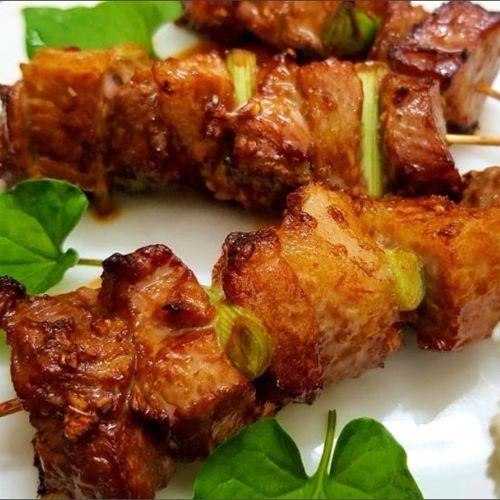 Thịt thăn xiên que nướng thơm lừng, ngọt ngào vị sữa