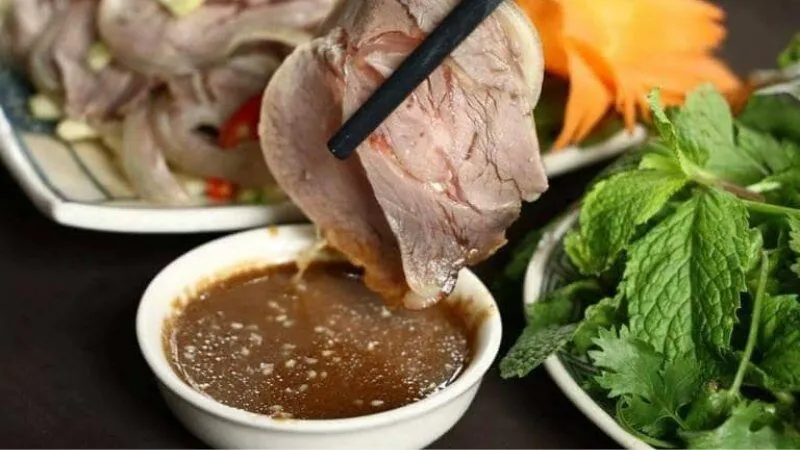 Biến tấu cách pha tương bần chấm thịt luộc đơn giản