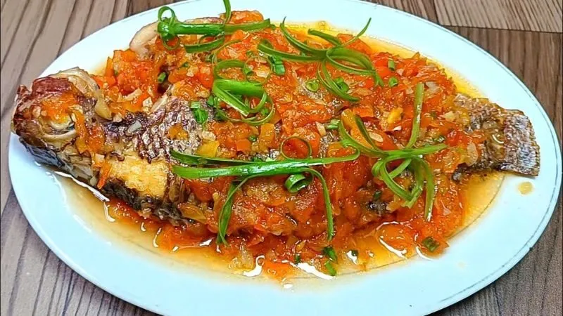 Cá rô phi sốt cà chua đậm đà