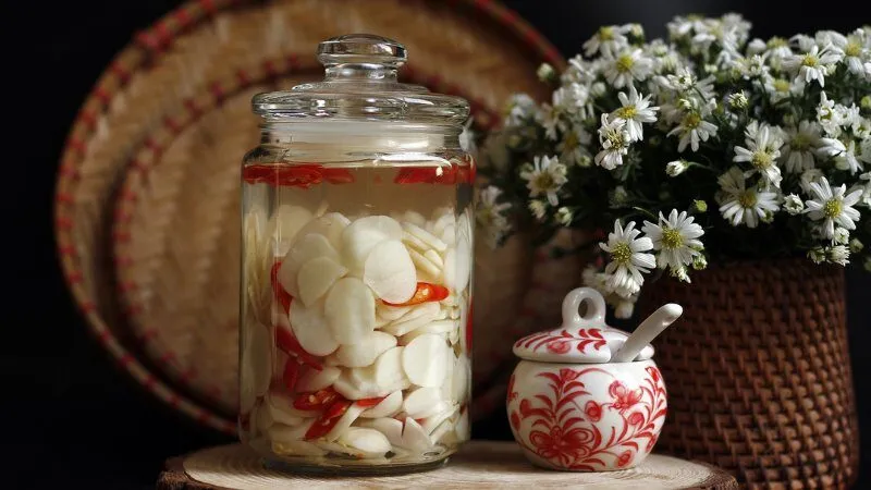Tỏi ngâm giấm có tác dụng gì? Cách dùng an toàn